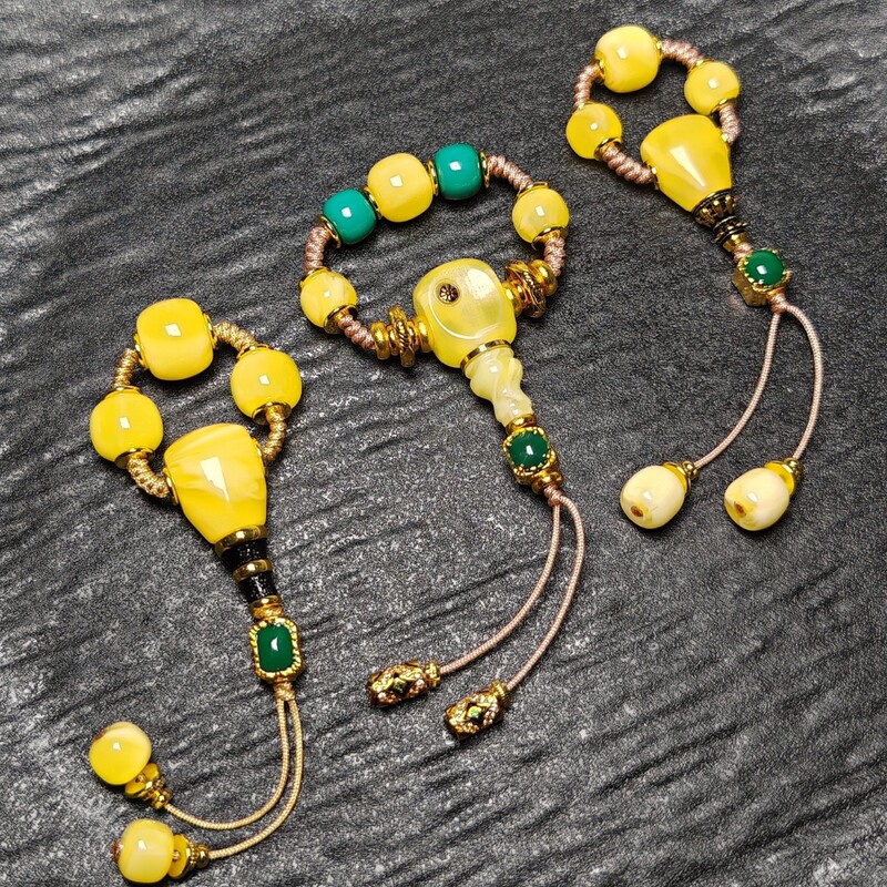 Original Second-Generation Beeswax Three-Piece Accessory Set, Complete Set of Resin Russian Material Chicken Oil Yellow DIY Accessories Original Second-Generation Beeswax Three-Piece Accessory Set, Complete Set of Resin Russian Material Chicken Oil Yellow DIY Accessories