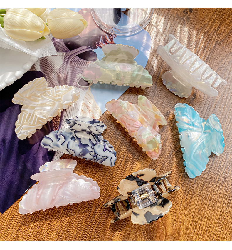 65g Weight Hair Claws Hair Accessories Type Women's Sweet Marble Leopard PVC Hair Claws