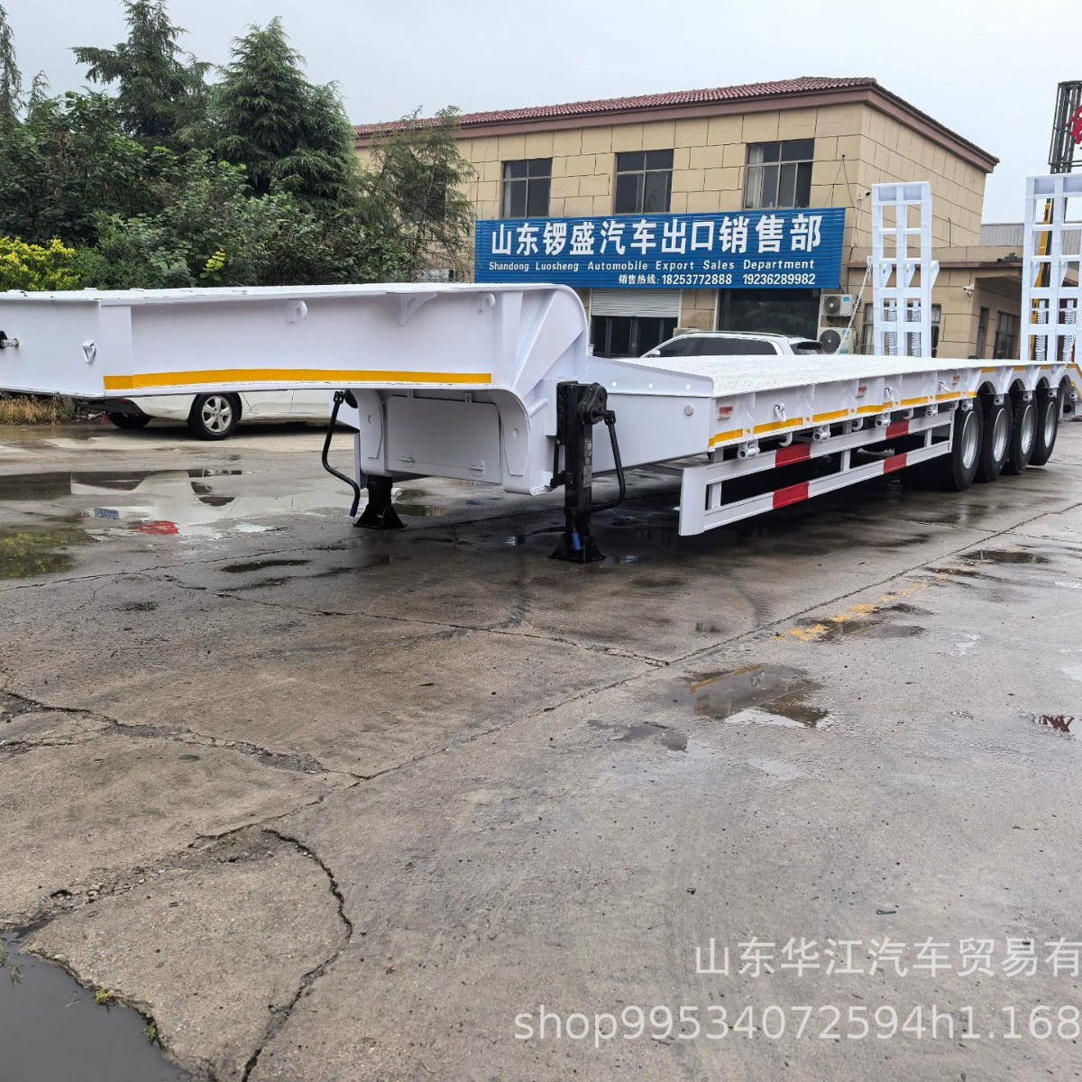 Производитель экспортирует 13m грузовик с крюком, мотоциклетный низкорамный транспортер, гидравлический низкорамный транспортер с лестницей, низкорамный транспортер