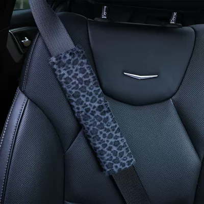 Small Leopard: Seat belt shoulder pad