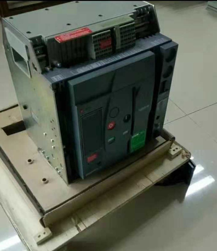 全新其他MVS断路器1250A MVS12N3F5V0 3P框架手动储能可开增税