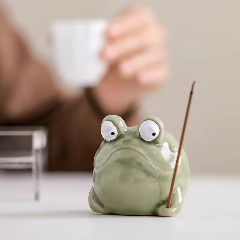 Забавная лягушка, ароматическая палочка, ароматическая лампа ручной работы, бытовой держатель для благовоний, мини-держатель для благовоний, украшения из сандалового дерева, держатель для благовоний из агарового дерева