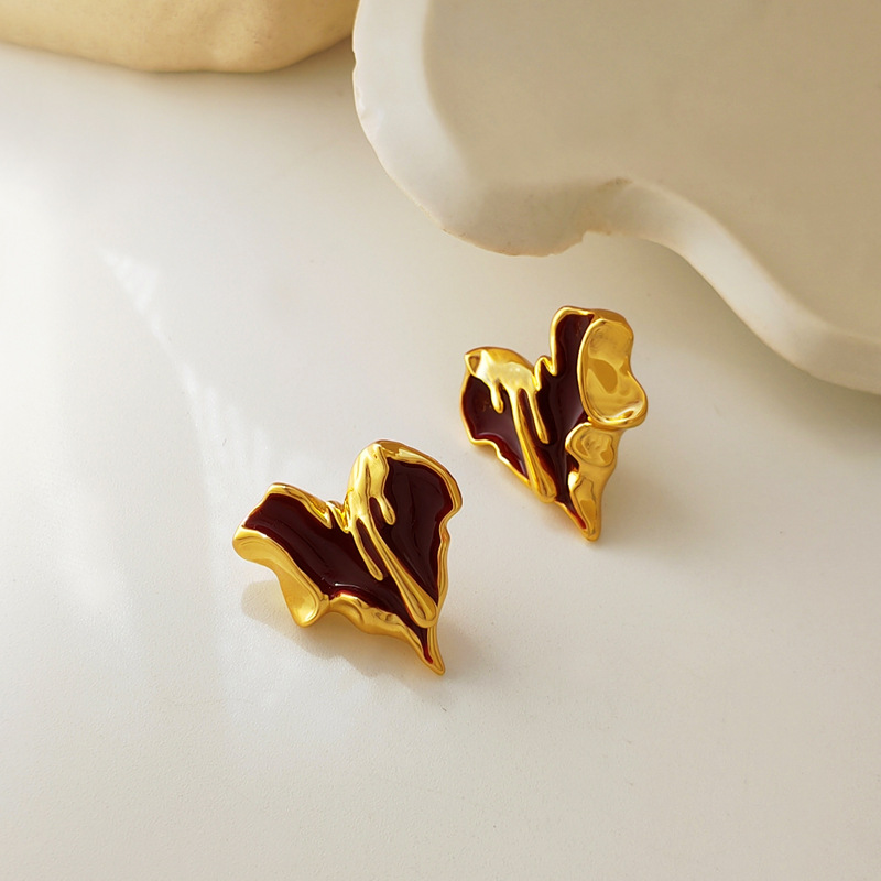 Simple Style Heart Shape Copper Plating Earrings 1 Pair