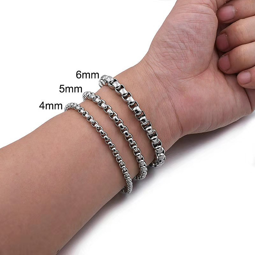 Exaggerated Solid Color Titanium Steel Polishing Men's Bracelets display picture 1
