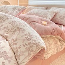 A类加厚雕花牛奶绒四件套冬季珊瑚绒床单高端被套法兰绒床上用品