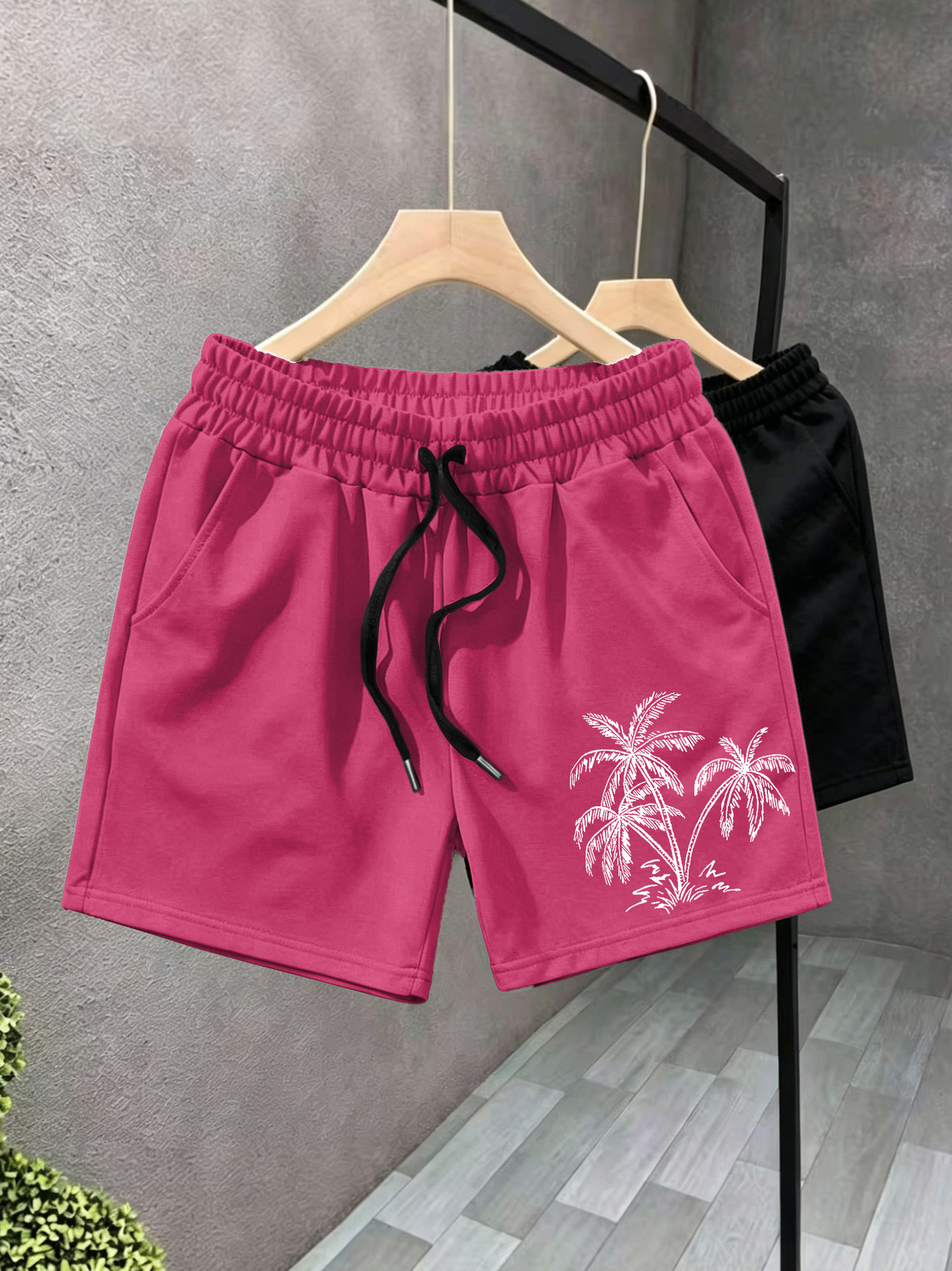 Men's Coconut Tree Print Swim Trunks Quick Drying Beach Shorts_voghion.com