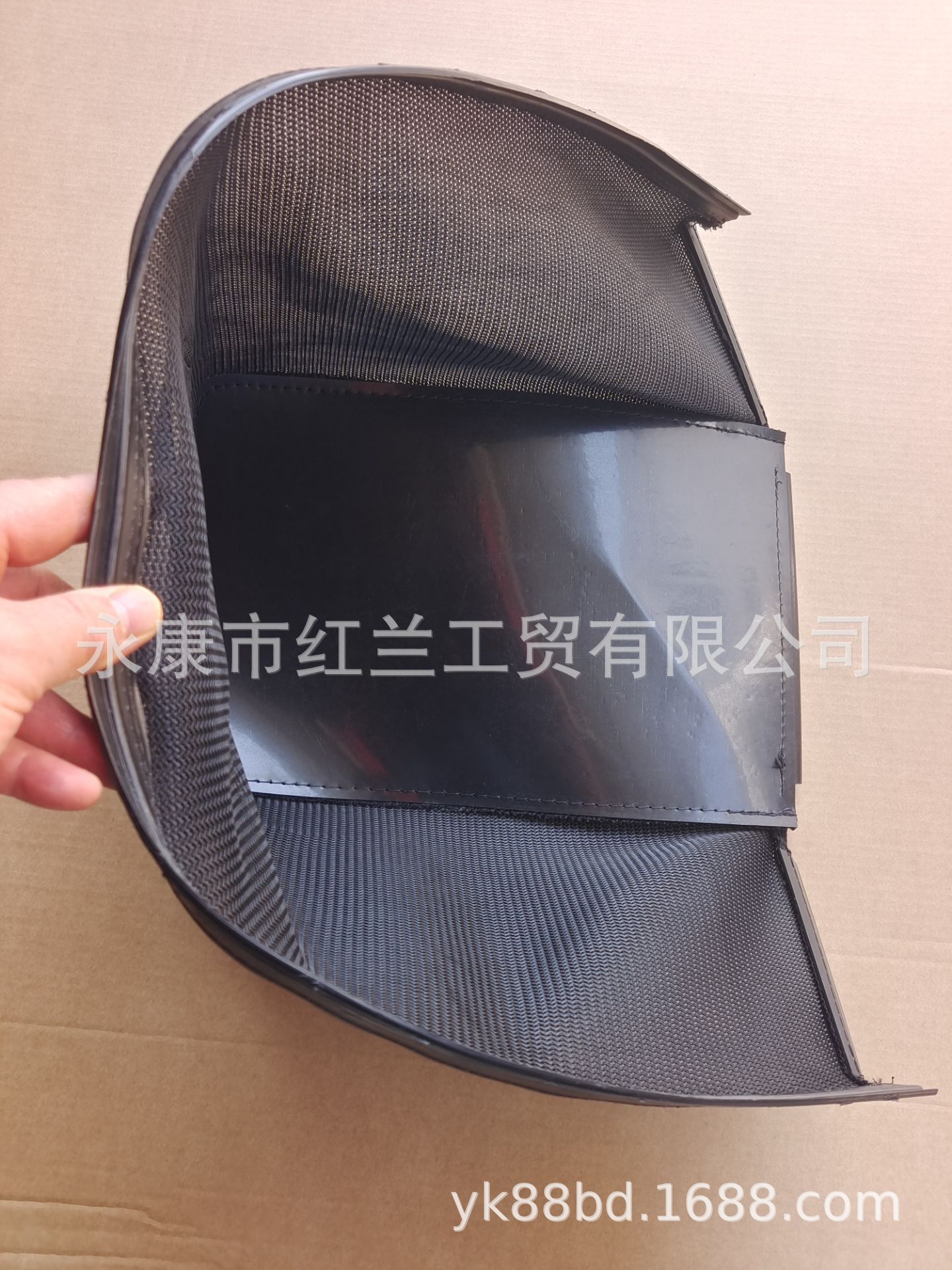 C9B1D4DF0A01012EE2EAF4143FE7AD