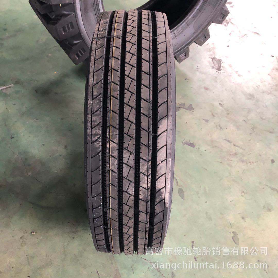 货车真空胎295/60R22.5 215 235 /75R17.5 全钢子午线校车轮胎