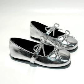 童皮鞋;童拖鞋;童棉鞋