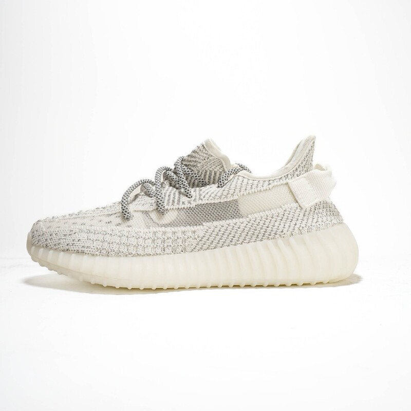 Putian shoes, original Yeezy Boost 350 V2, men's and women's dad shoes, true "explosion" starry white ice cream Putian shoes, original Yeezy Boost 350 V2, men's and women's dad shoes, true "explosion" starry white ice cream