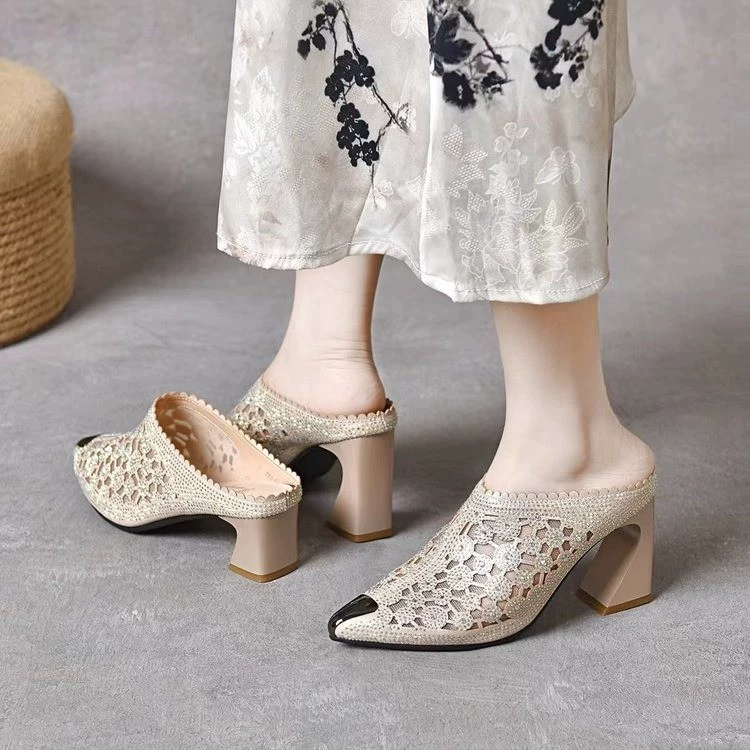 Summer mesh slippers, 2025 years, internet celebrity