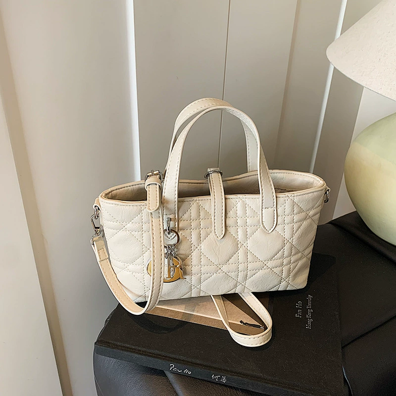 Объемная сумка на одно плечо, стиль Chanel