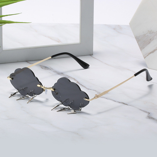 Sunglasses for women European and American cross-border personality irregular metal frame sunglasses ins style fashion street style glasses wholesale
