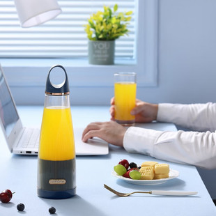 The Nordic Omu Ruby Juicer Starts with a Double-Click, Is Easy to Operate and Convenient to Use