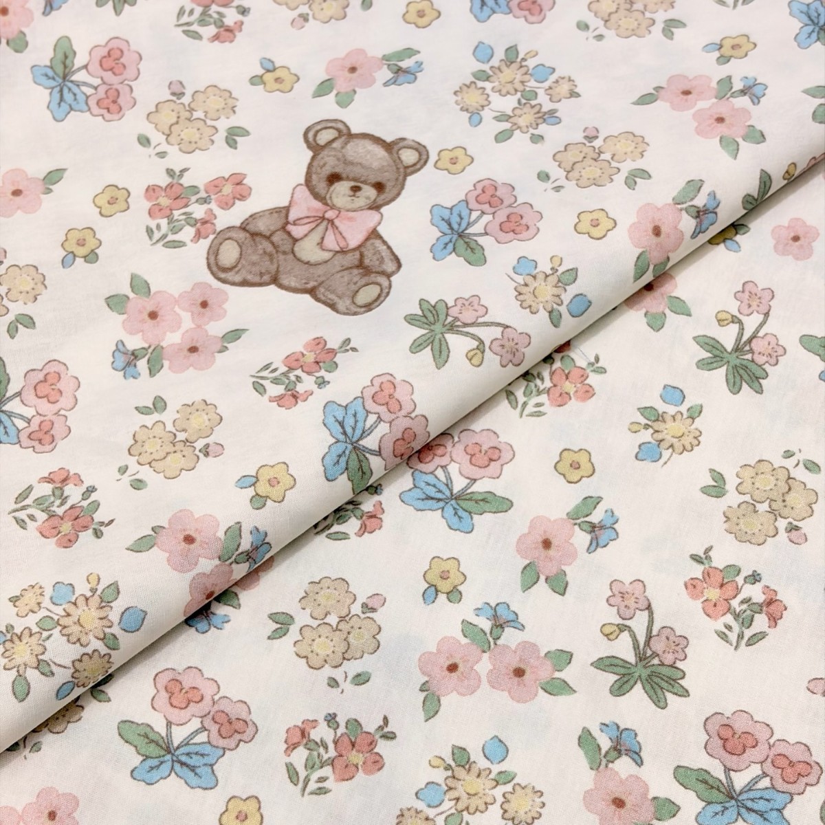 「熊语花田」 40 支小熊碎花全棉布料 童装睡衣床品手工 DIY 面料