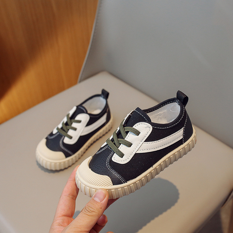 Selección estricta 2024 Tiger Monitor zapatos de tablero de primavera para niños y niñas con punta cerrada anti-kick estudiante casual zapatos blancos zapatos de galletas