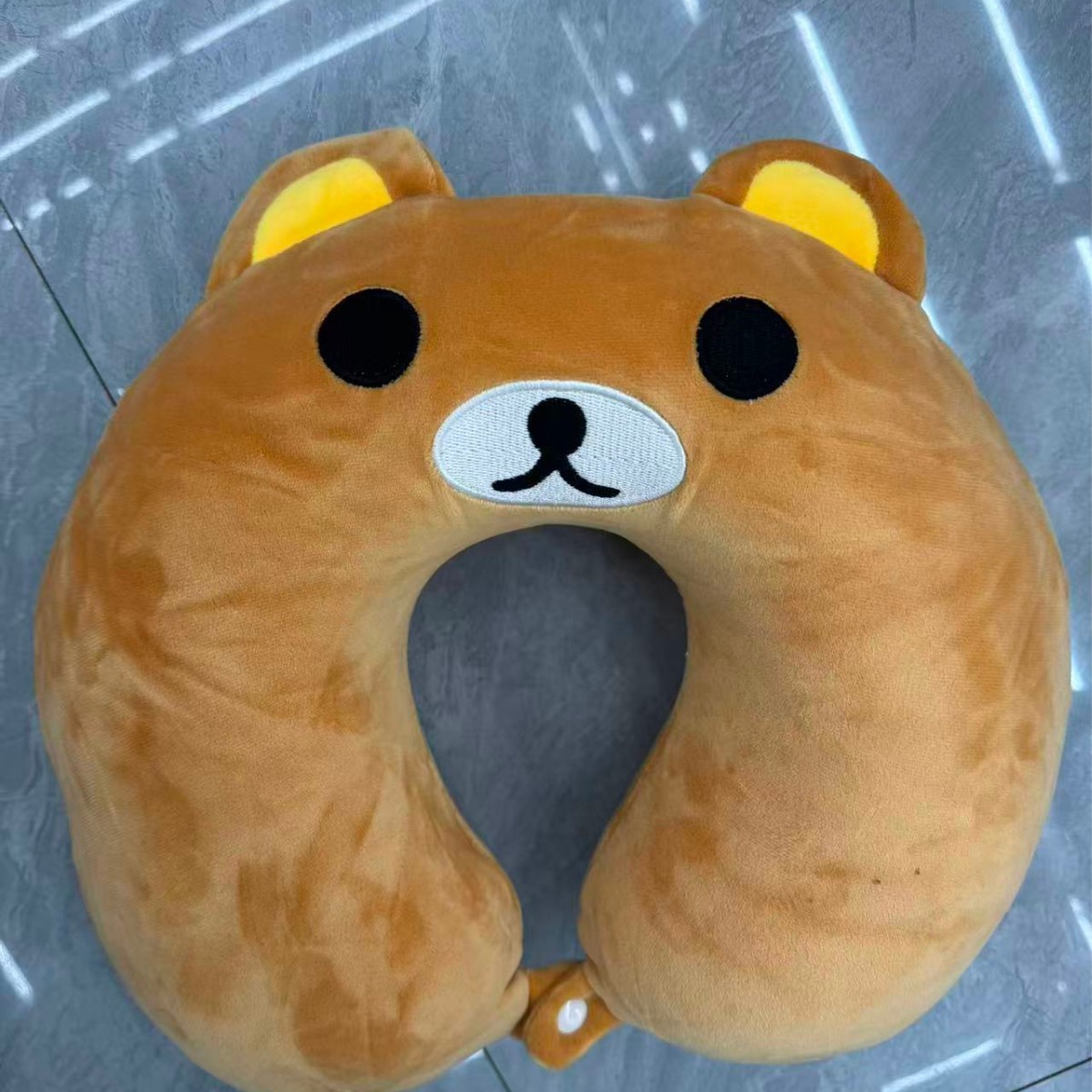 Almohada en forma de U al por mayor transfronteriza de algodón de memoria doble pico desmontable una variedad de almohada de siesta en avión almohada portátil de protección del cuello almohada