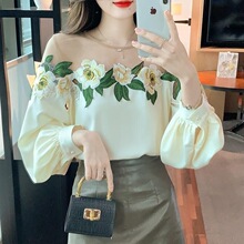 �OӋ�оW��ƴ���r�����bŮ�¿��ع��̽������r�e��Ư��С��