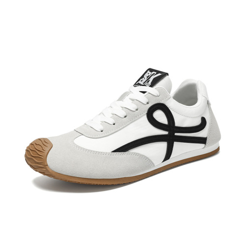 Spring New Men's Casual Retro Sports Board Shoes Lightweight Soft Sole AGM Breathable Matchable White Men's Shoes