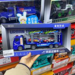 子供旅行子供シミュレーション慣性工事車建材タンク二重運搬車少年自動車玩具セット
