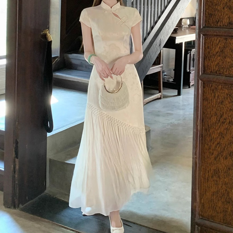 2025 New Slimming, Gentle, Comfortable, Versatile, Fashionable and Noble Cheongsam Dress for Women, Summer Temperament Long Skirt