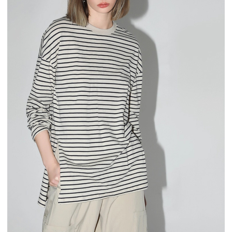 Black and White Stripesd T-Shirt for Women Early Autumn Side Slit Casual Top Worn Inside and Outside
