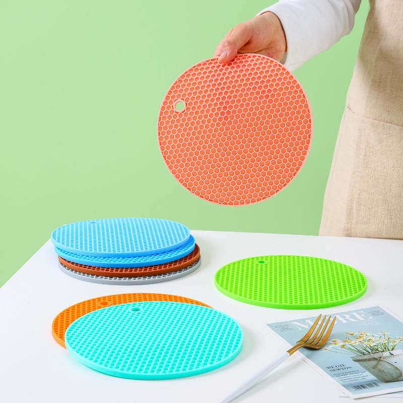 跨境热销硅胶蜂窝隔热垫 食品级硅胶餐垫 圆形锅垫碗垫餐桌垫