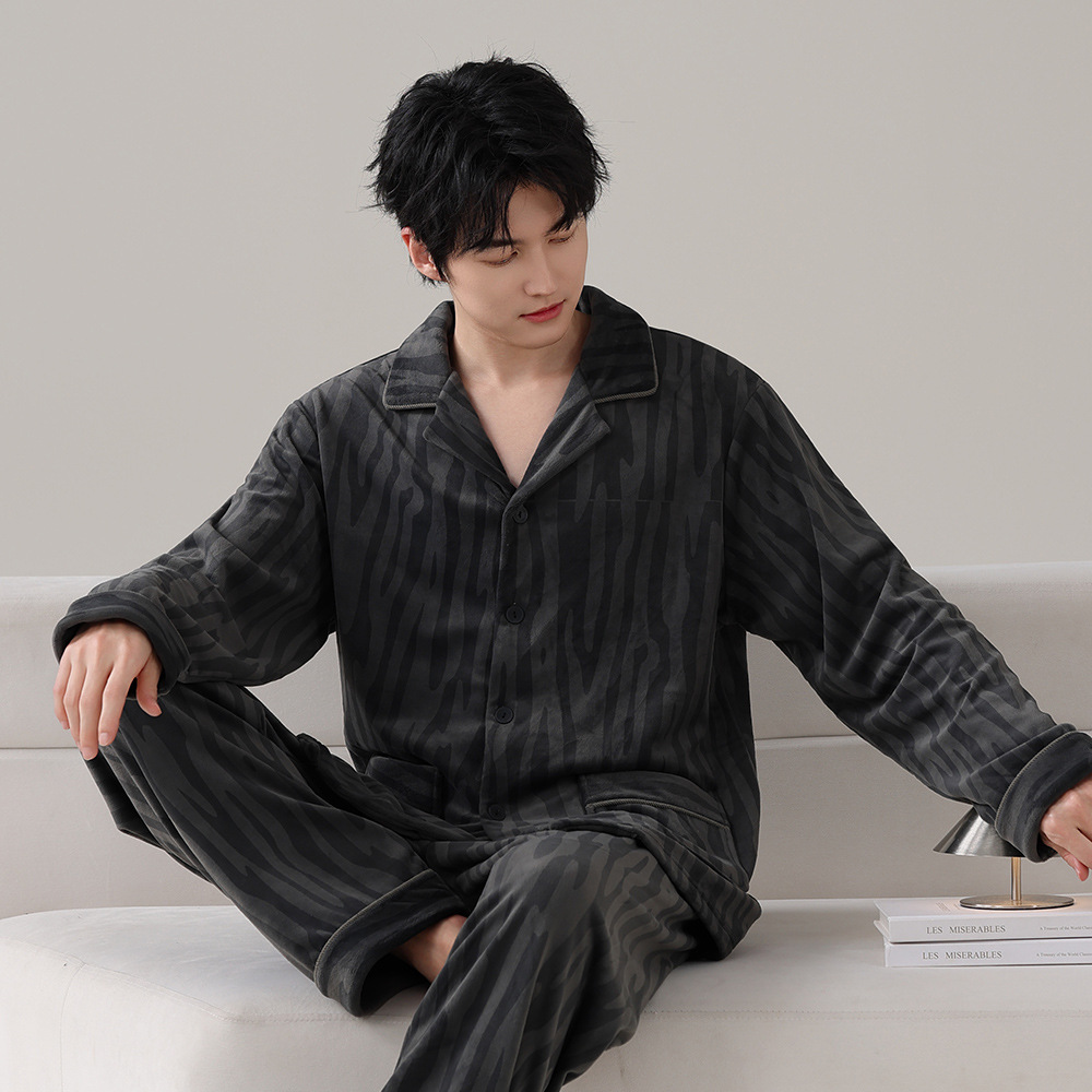Winter New Island Velvet Warm Pajamas for Men, Autumn and Winter Long-Sleeved Suits, Large Size Cardigans, Comfortable and Skin-Friendly Home Clothes