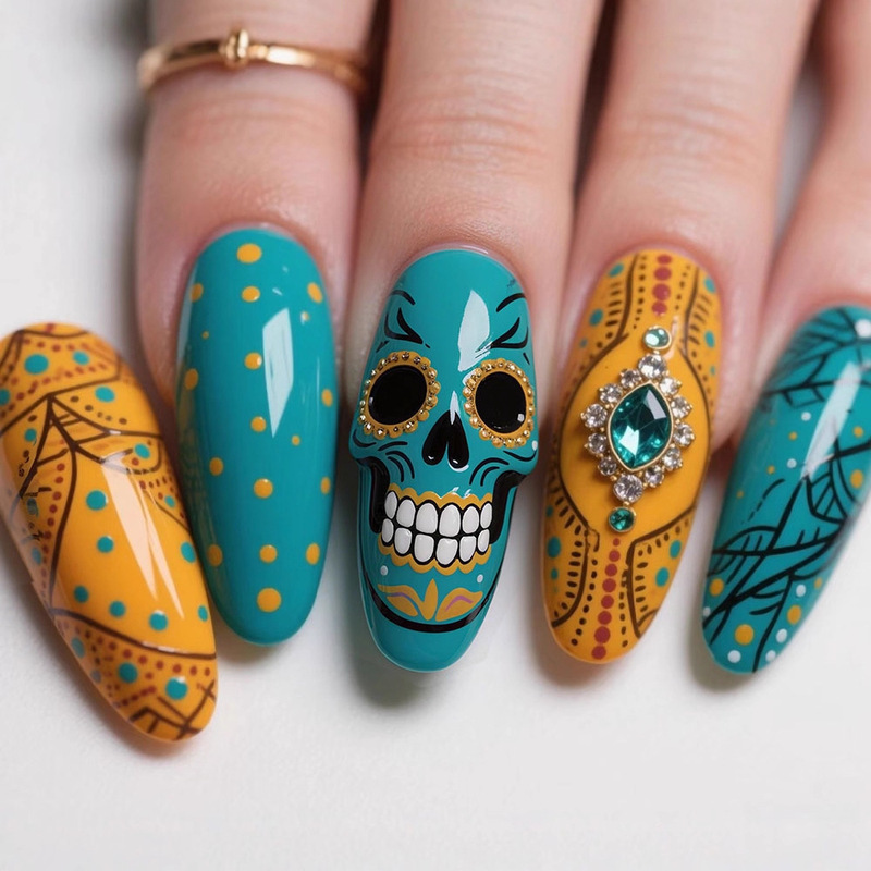 New Artistic Niche Style Wearable Nails with Skull and Rhinestones, Cross-Border Bestseller, Halloween Nail Stickers, 24 Pieces