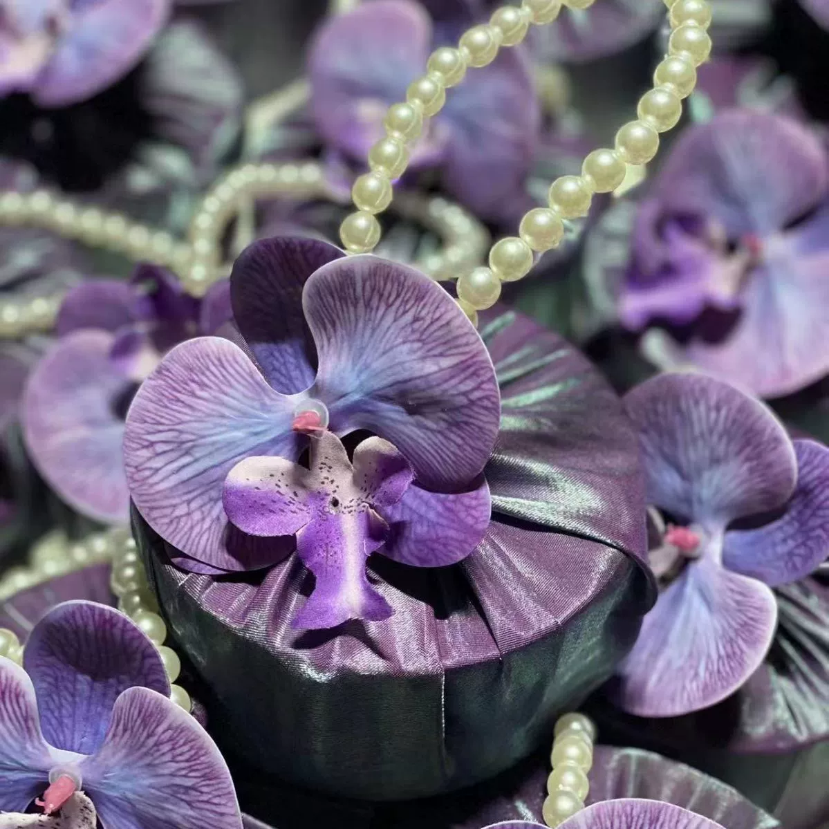 Свадебный сувенир для подружек невесты, практичная подарочная коробка из шелка и атласа интернет-знаменитостей, пустая коробка, нишевый элитный креатив