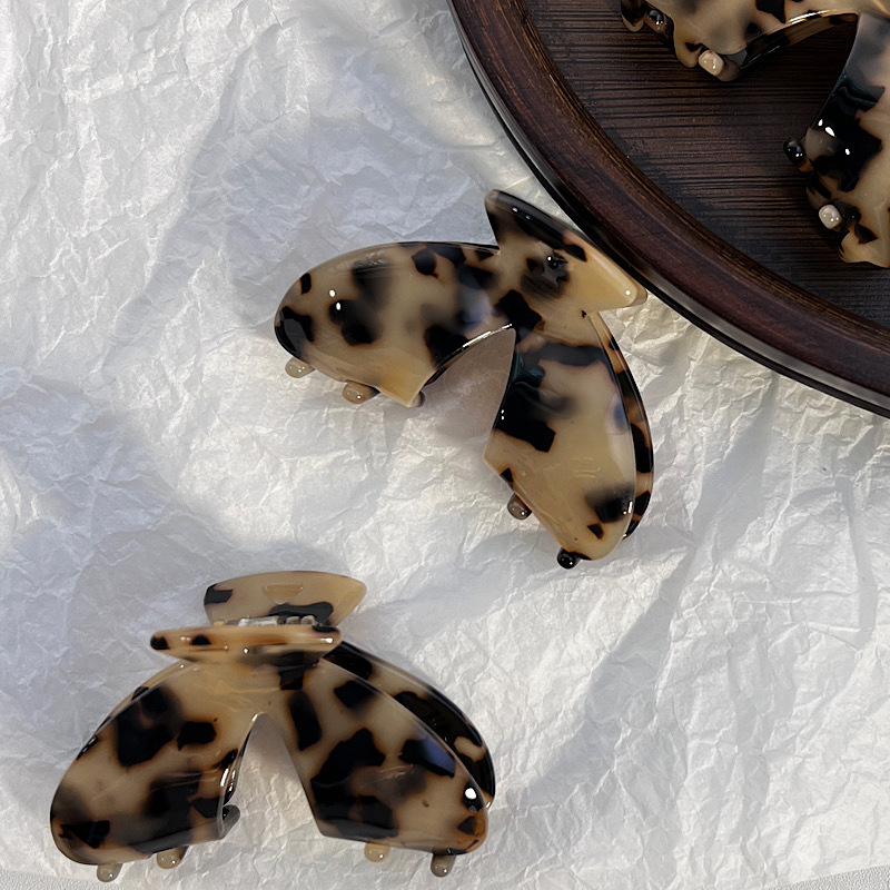 Retro Style Leopard Print Acetate Plate Hair Clip Headdress display picture 3