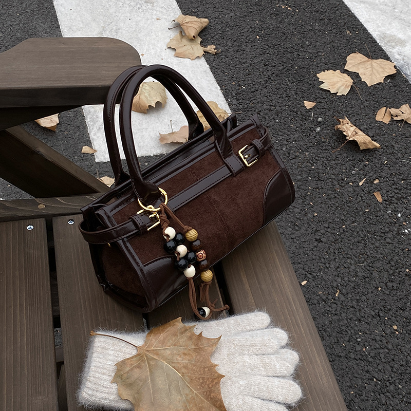 Transfronterizos otoño invierno retro esmeriado empalme bolso de mano mujer 2025 nueva moda color contraste bolso de hombro
