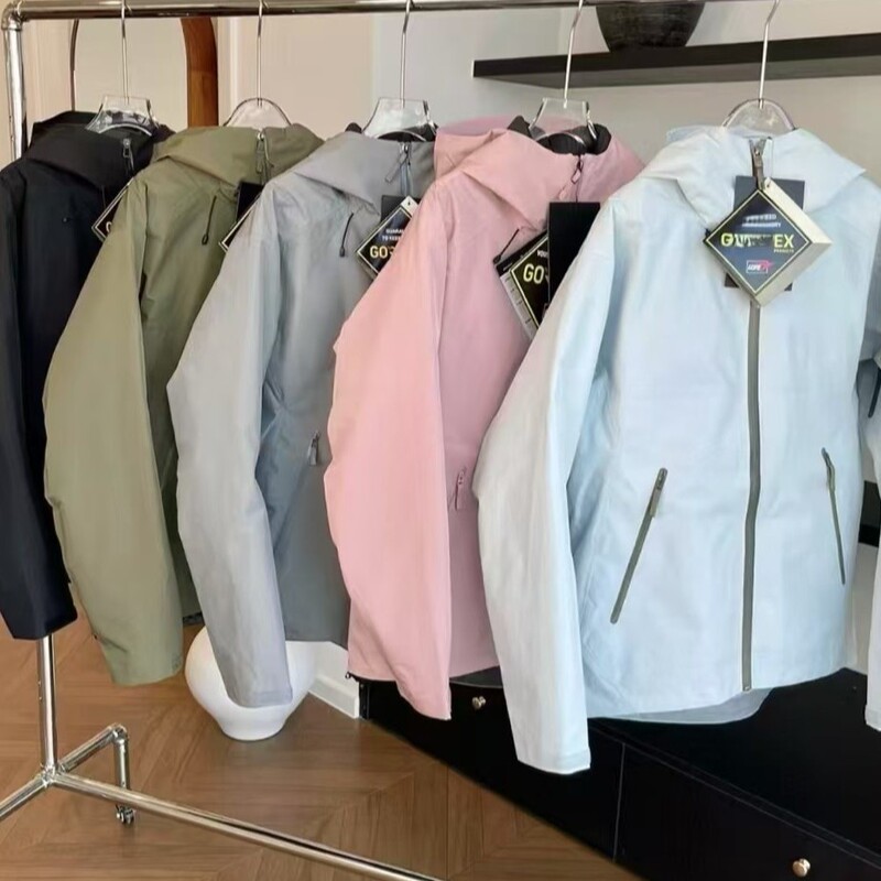 Free Shipping Taizhou Niaojia Same Model Lt Three-In-One Outdoor Jacket Warm Waterproof Coat Logo down Liner Free Shipping Taizhou Niaojia Same Model Lt Three-In-One Outdoor Jacket Warm Waterproof Coat Logo down Liner