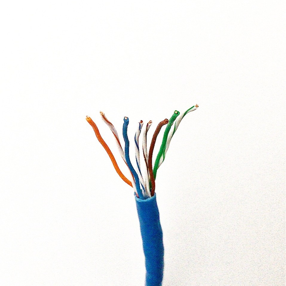 江苏宝胜 超五类网线 国标 CAT 5E UTP 四对八芯 电线现货 衰减小