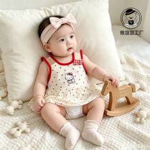 Ů�����ļ�ȹС���g��Ͱ�����һ�qŮ������ȹ�޺ÿ����r���·�