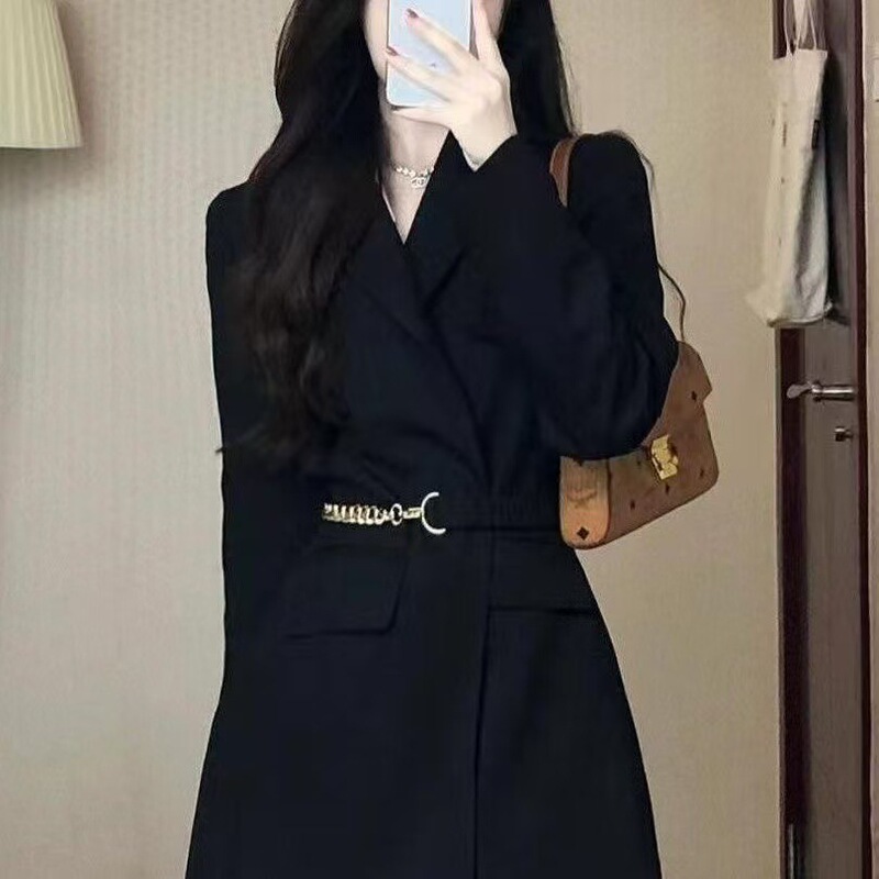 Advanced Design Sense Black Suit Jacket Female Temperament Korean Style Light Mature Gentle Style Small Waist Tight Suit Top Advanced Design Sense Black Suit Jacket Female Temperament Korean Style Light Mature Gentle Style Small Waist Tight Suit Top