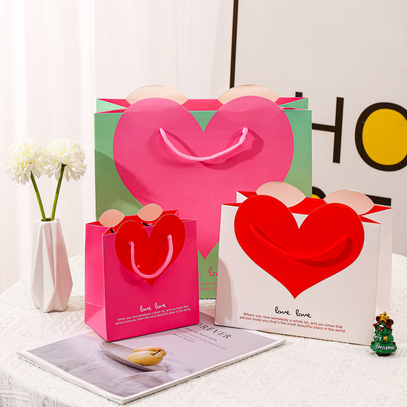 Valentine's Day Big Red Love Love Gift Bag Birthday Accompanying Gift Cute Tanabata Student Paper Bag Handbag
