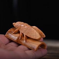 黃楊木雕刻一鳴驚人手把件崖柏竹節蟬木質文玩工藝品男士隨身把玩