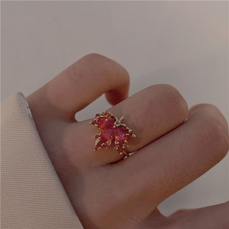 Fashion Leaf Copper Inlay Zircon Earrings 1 Piece