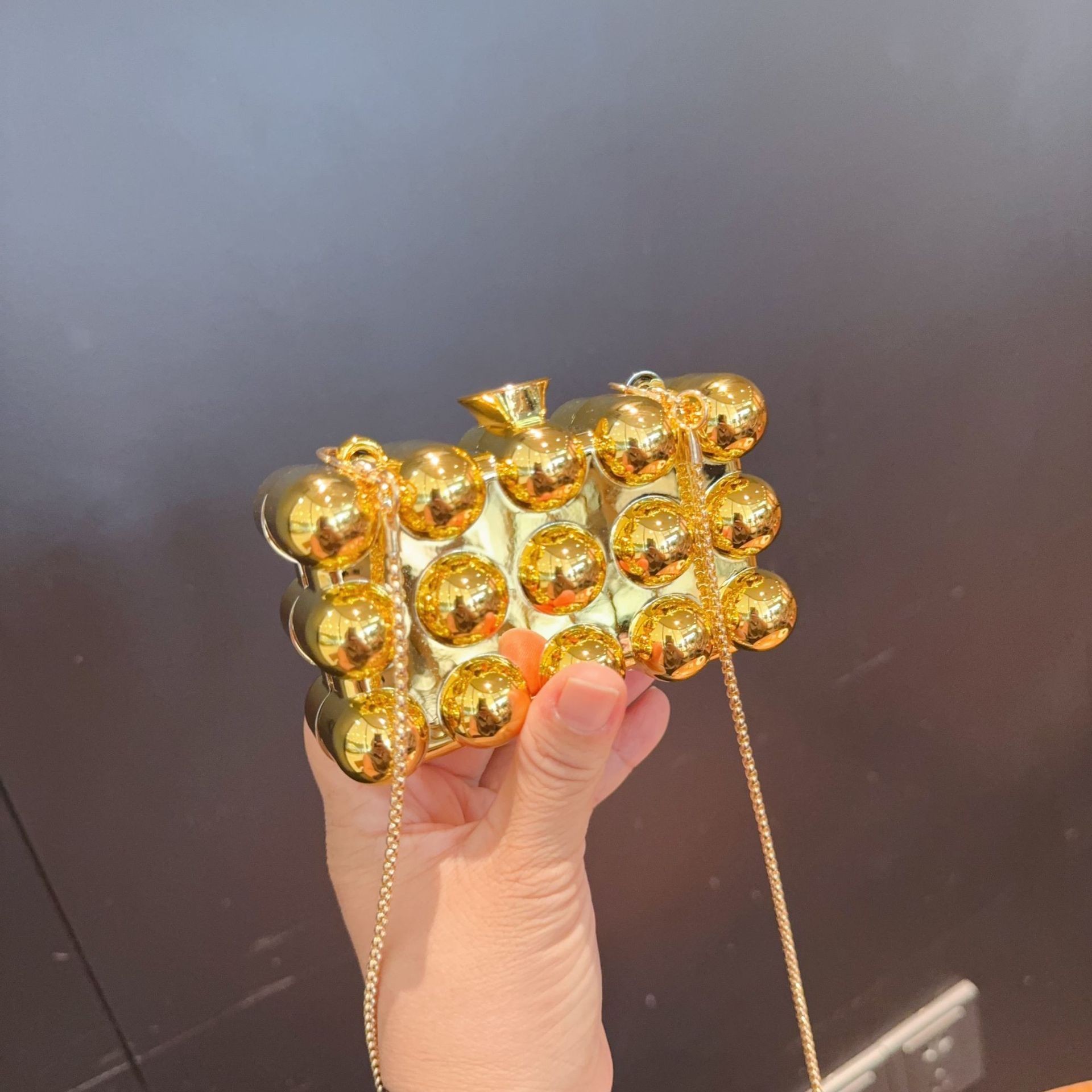 Nuevo paquete de cena acrílico transfronterizo europeo y americano bolsas de huevos creativas de un solo hombro de diseño de moda mini bolsas de cena