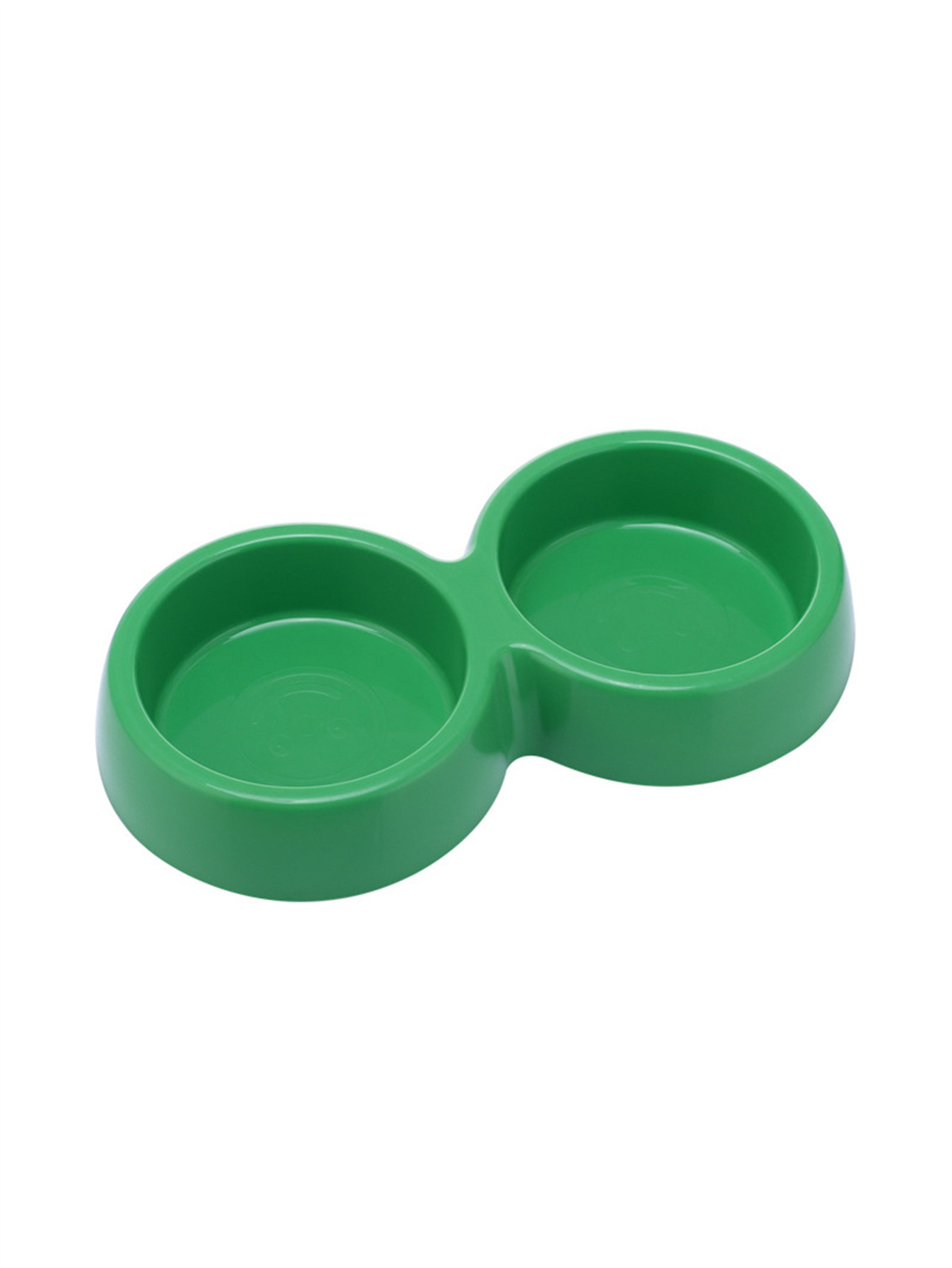 스테인리스 그릇이 없는 녹색