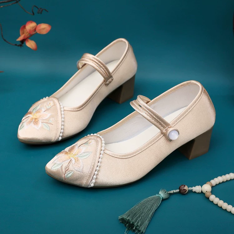 (Dangui) 2023 Осенняя обувь с вышивкой в этническом стиле, женские одиночные туфли, Чонсам в национальном стиле, Женская обувь в стиле ретро, танцевальная обувь