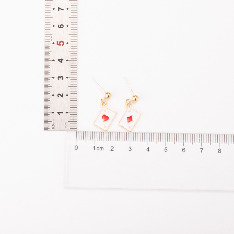 1 Pair Simple Style Letter Alloy Ear Studs display picture 5