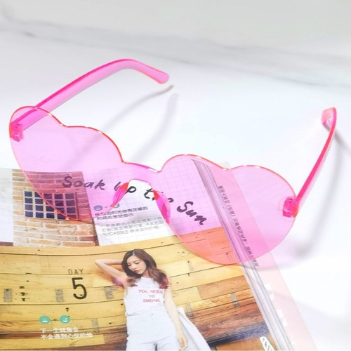Heart-shaped glasses factory candy jelly color love glasses personalized Western-style sunglasses for men and women, heart-shaped sunglasses