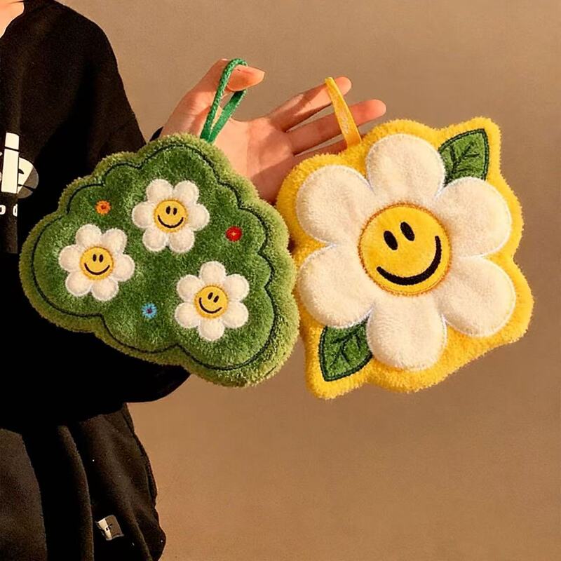 Ins-style smiley face floral dopamine flower forest hand towel kitchen and bathroom accessory children's festive handkerchief Ins-style smiley face floral dopamine flower forest hand towel kitchen and bathroom accessory children's festive handkerchief