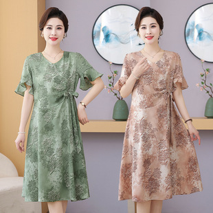 Mom's Summer Chiffon Floral Dress Fashionable Slimming 2025 New Middle-Aged and Elderly Women's Summer Short-Sleeved Skirt