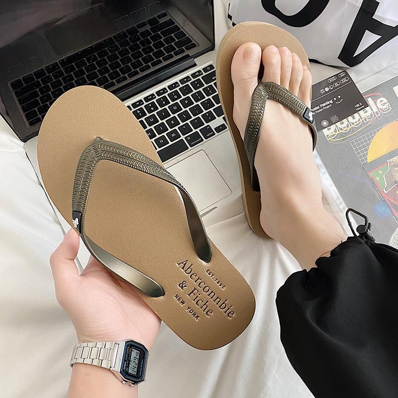 Tongs homme simples et décontractées pour plage et vacances_voghion.com