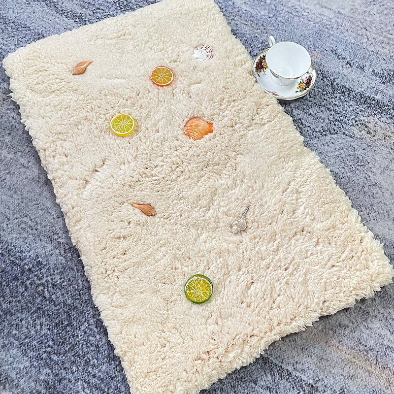 Hermosas alfombras de terciopelo transfronterizas para alfombras de baño de absorción de agua, alfombras de lujo ligeras, alfombras de peluche, alfombras de cama en stock, alfombras