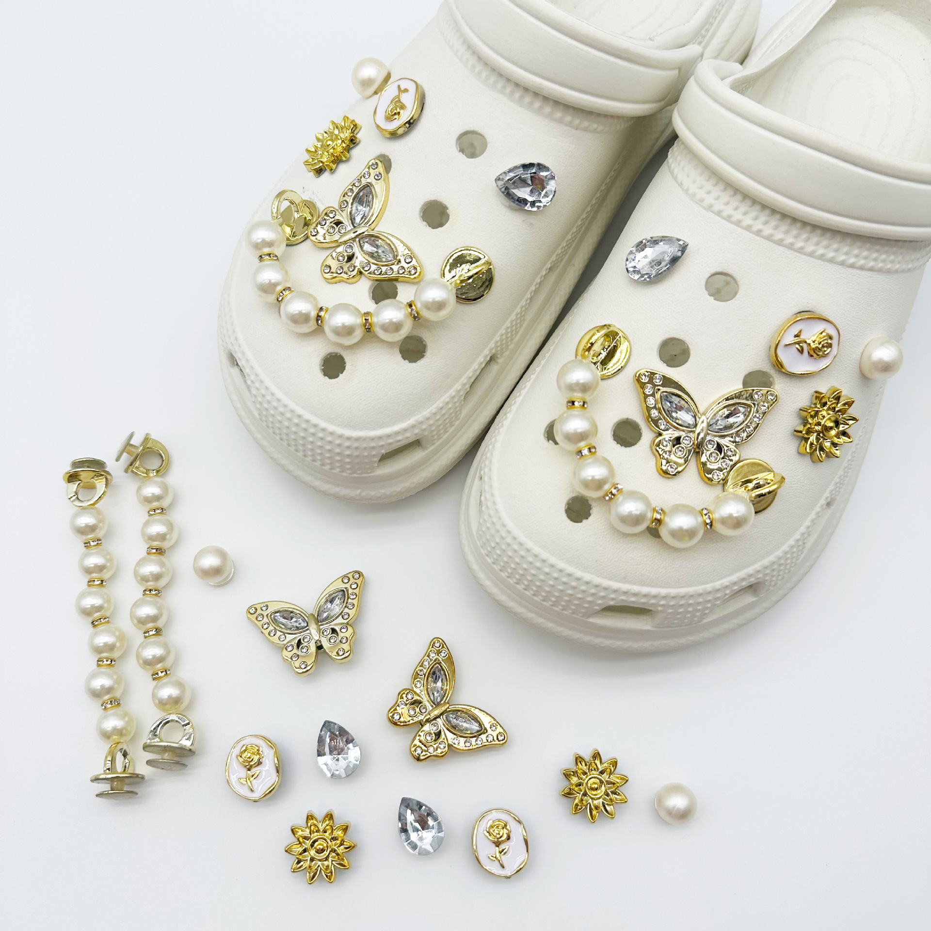 定制洞洞鞋扣DIY鞋面配饰蝴蝶水晶装饰花园配件合金珍珠链配批发