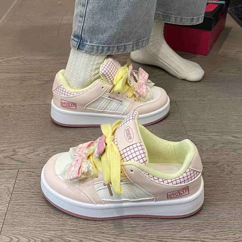 Verano nuevo chic nicho diseño zapatos de pan zapatos de skate rosa deportes 2025 estudiantes zapatos blancos transpirables